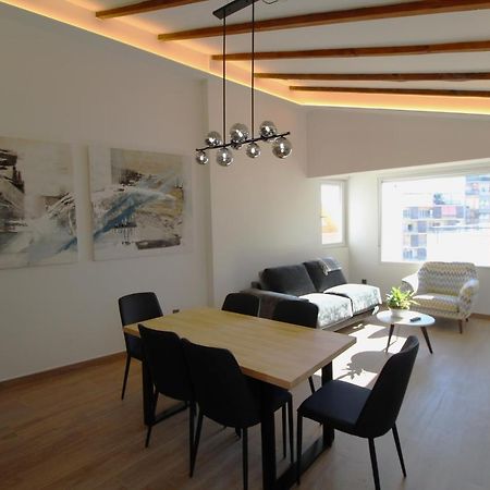 Atico Loft De Lujo Con Terraza Espectacular Y Vista A Los 2 Castillos Apartment Alicante Exterior foto