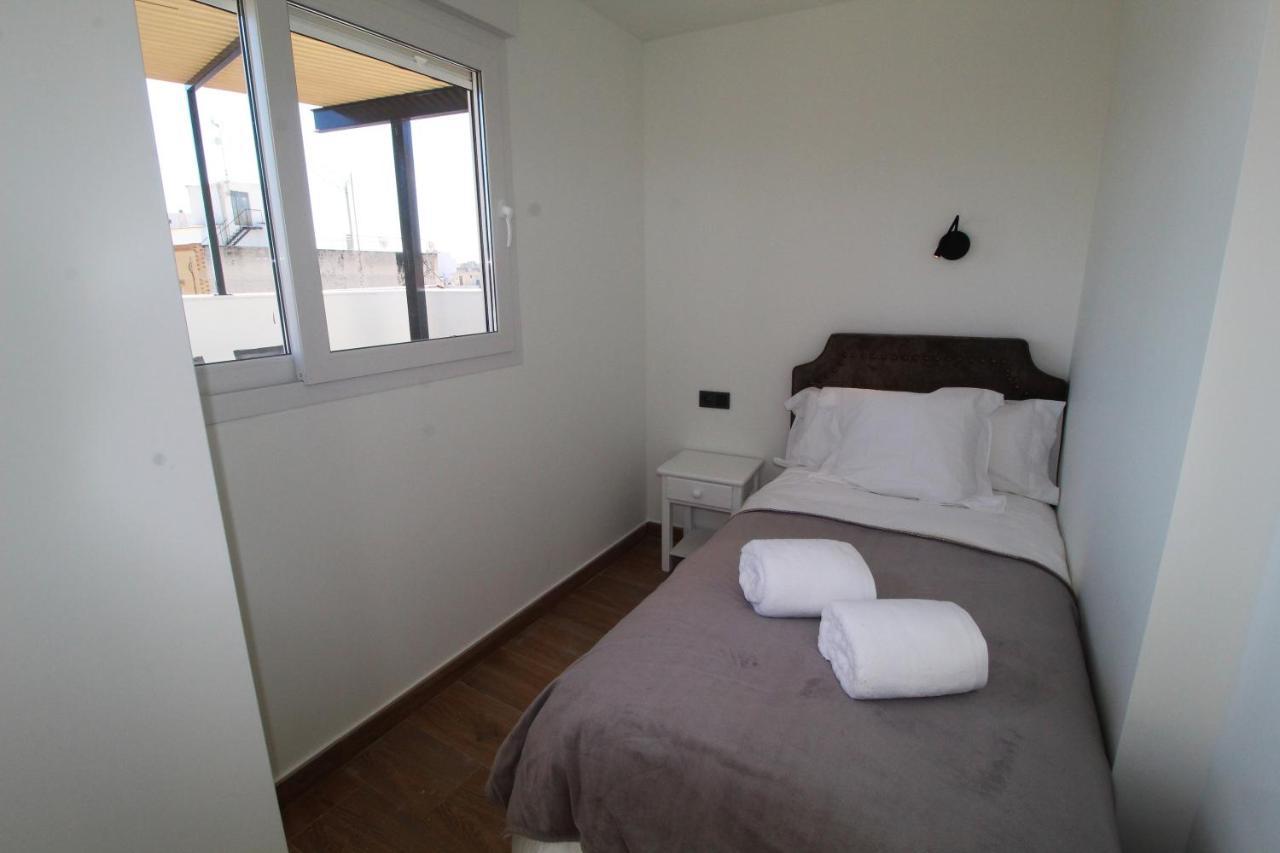 Atico Loft De Lujo Con Terraza Espectacular Y Vista A Los 2 Castillos Apartment Alicante Exterior foto