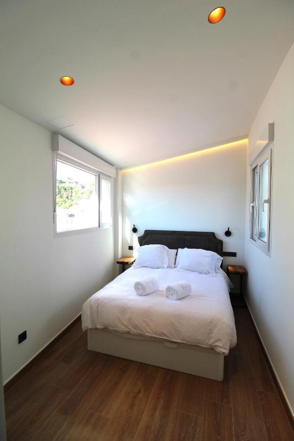 Atico Loft De Lujo Con Terraza Espectacular Y Vista A Los 2 Castillos Apartment Alicante Exterior foto